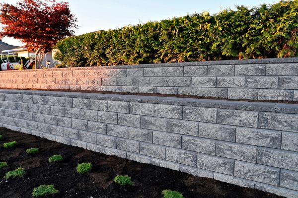 Concrete Retaining Wall Installation in Santa Maria