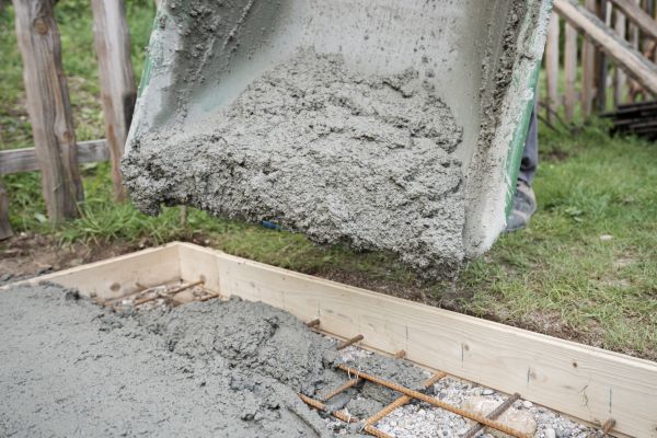 Yard Concrete Pouring in Santa Maria